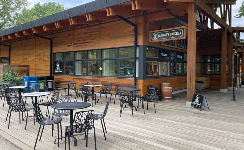 Farmer's Kitchen at the Zoo