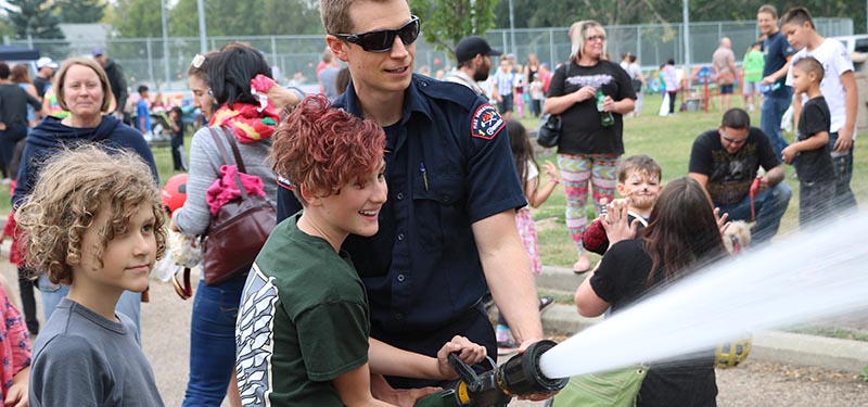 We can help you with planning a neighbourhood event.