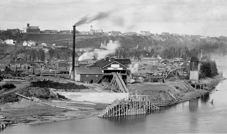 Black and white photo of Ross Flats in 1910.