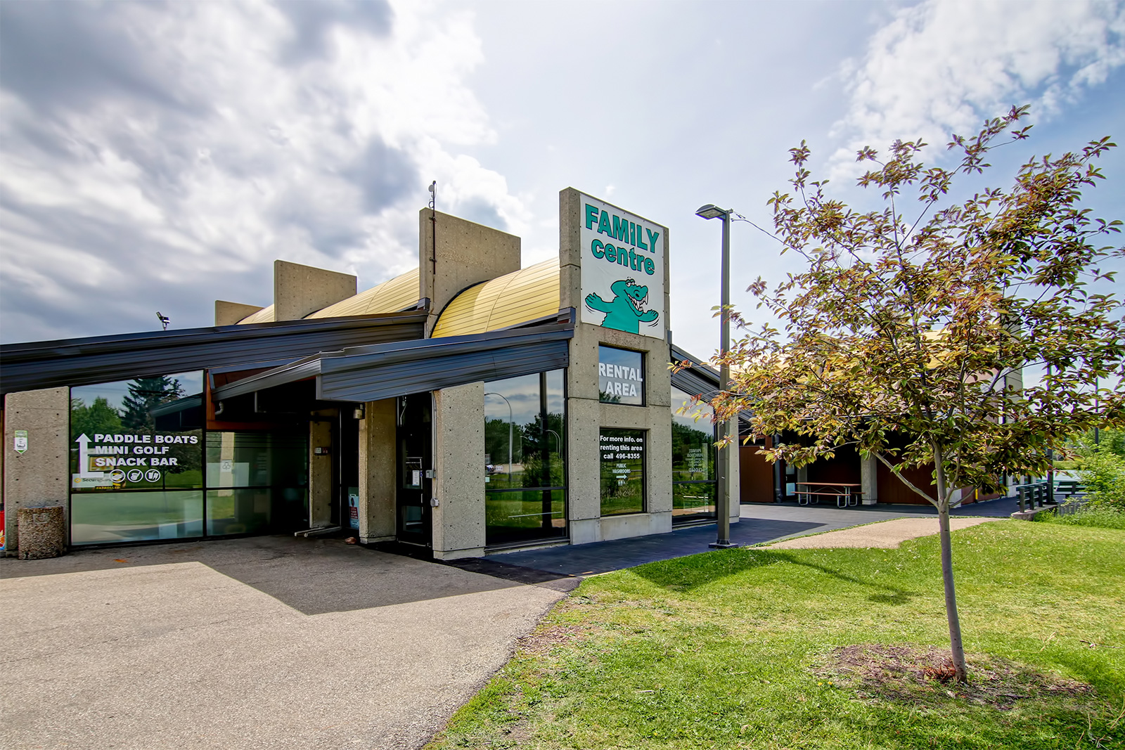 Rundle Family Centre Exterior