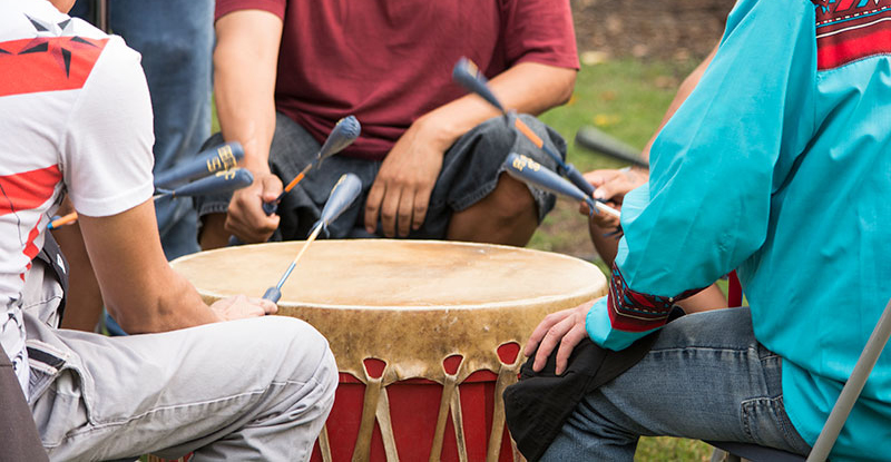 people drumming 