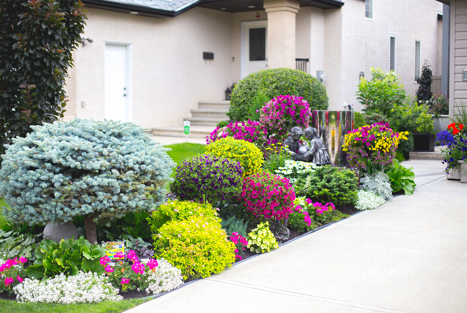 2022 Front Yards in Bloom Winners City of Edmonton
