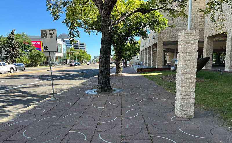 104 Avenue in front of City Hall