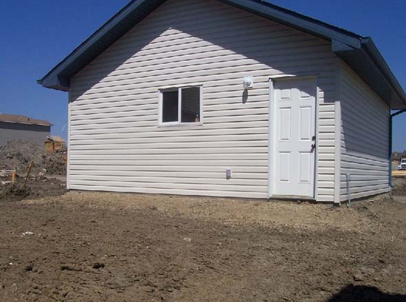 Detached Garage with Good Grading