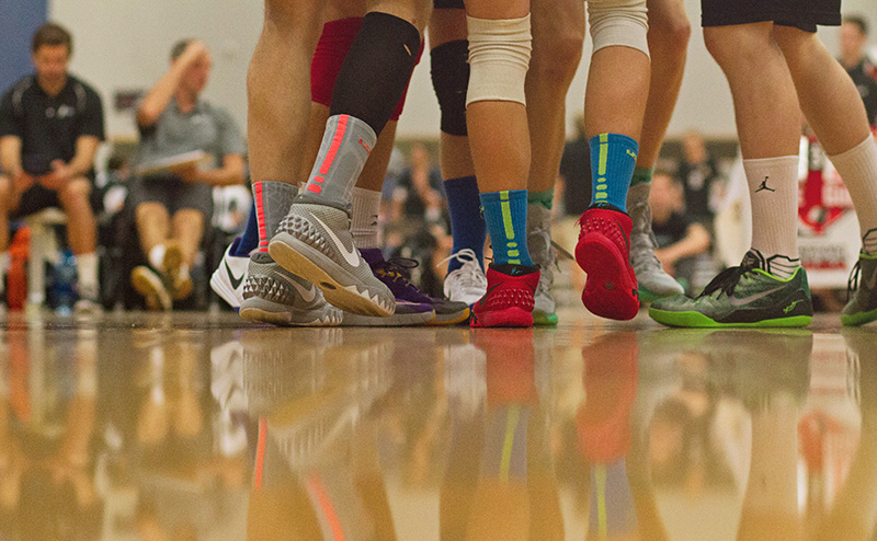 Image of people playing volleyball