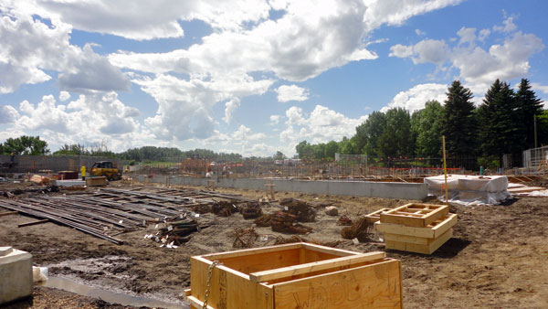 Construction of the new Zoo Store and Ticketing Foundation