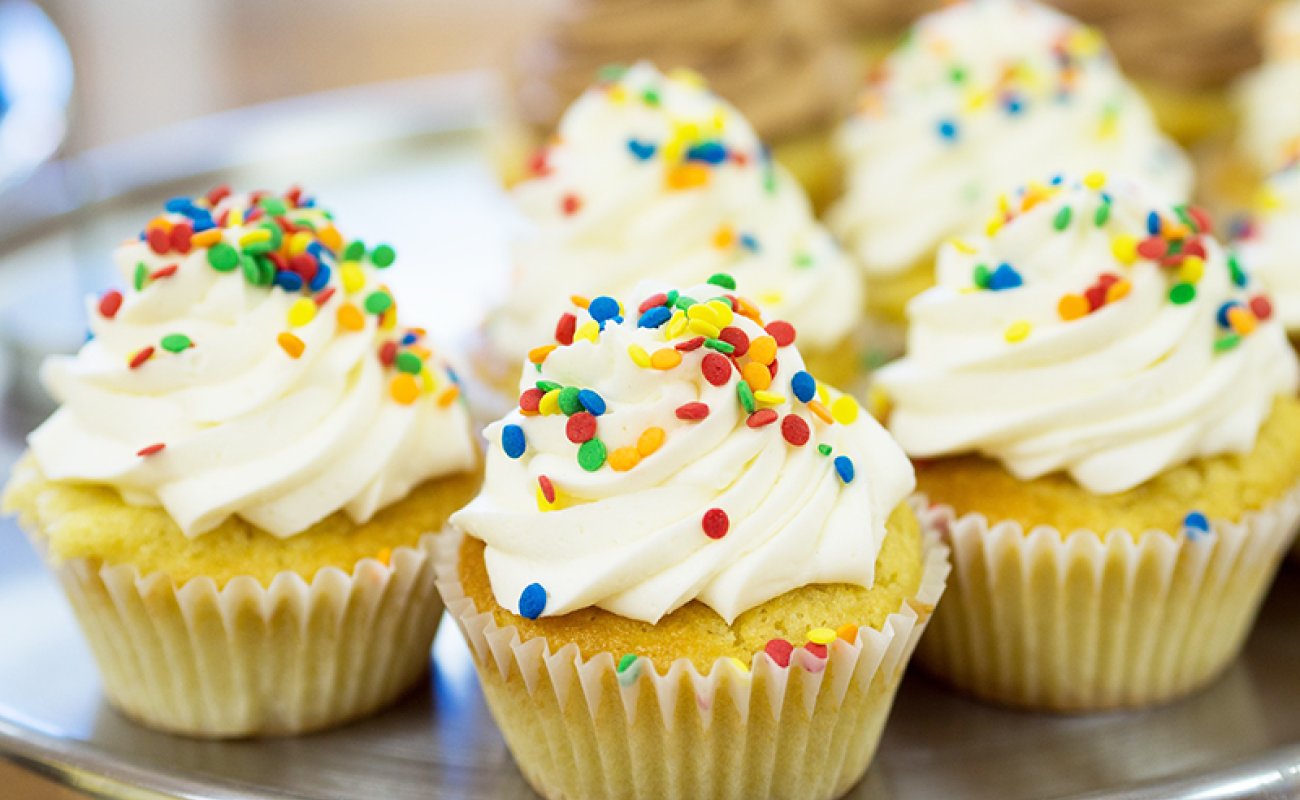 cupcakes with sprinkles
