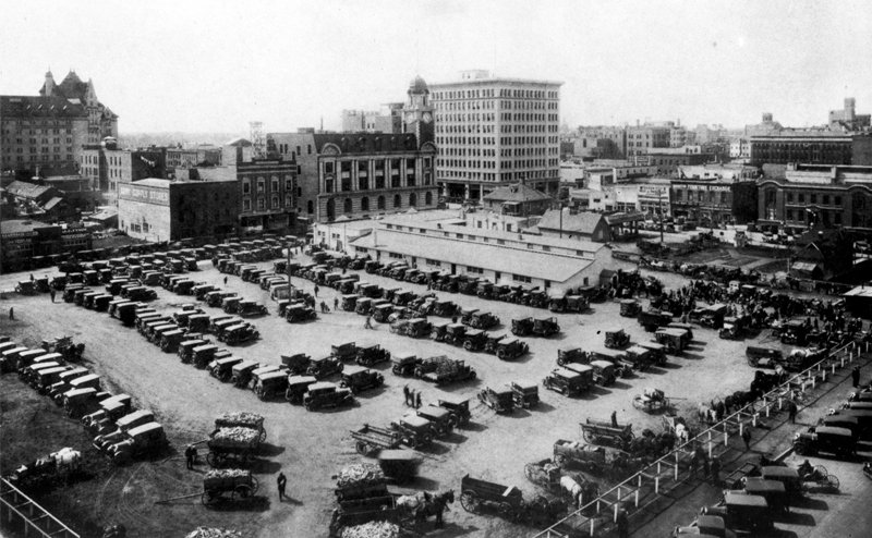 Photo of Edmonton in the 1920s.